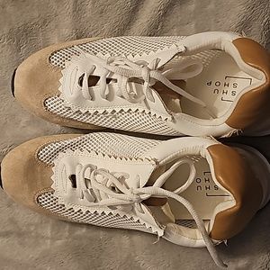 NWOT ShuShop sneakers size 40